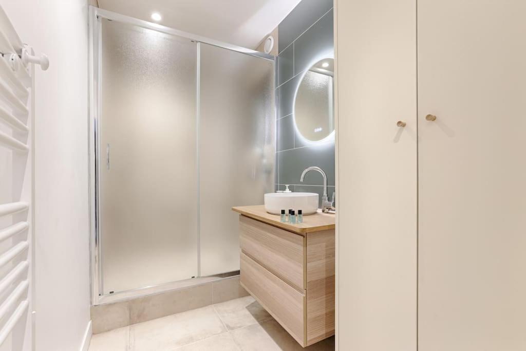 Appartement Mykeypers - Chic & Elegant Flat 2Br/6P- Republique à Paris Extérieur photo